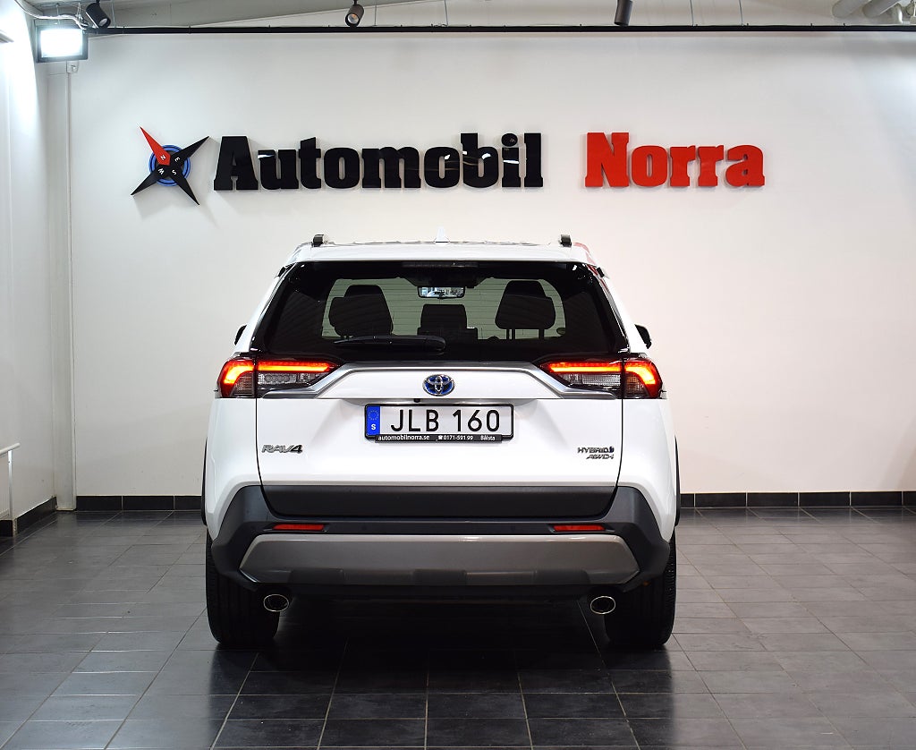 Toyota RAV4 2023 - miniatyr 5