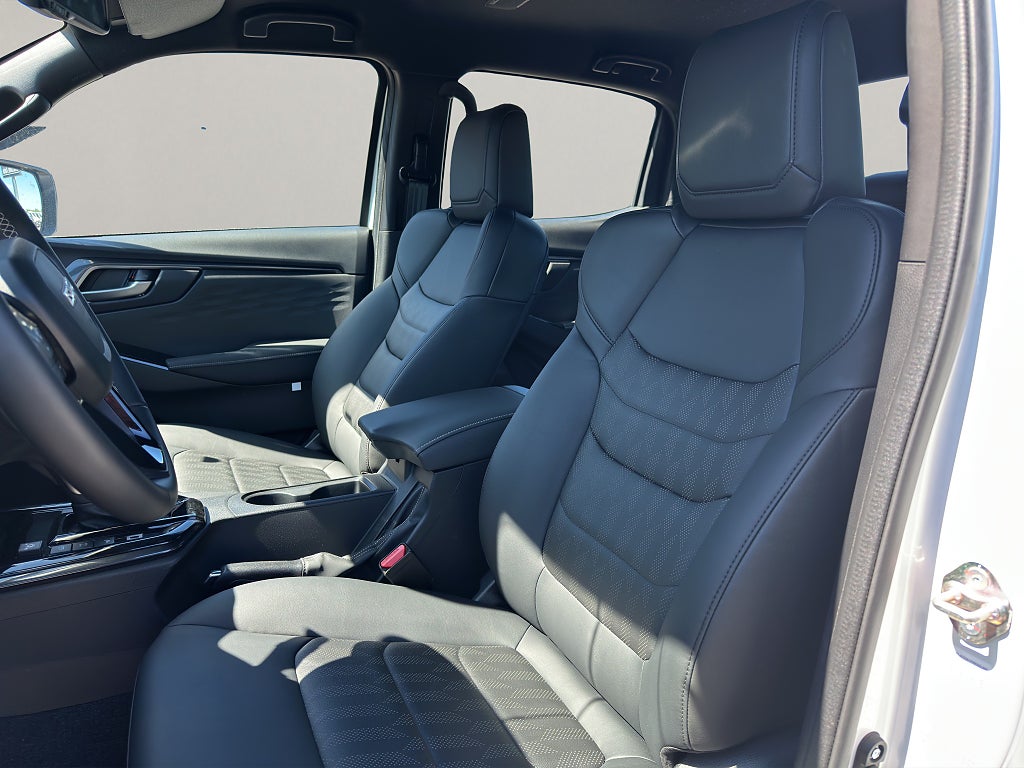 Isuzu D-Max XRX Double Cab CNG Låg skatt Snabb lev Ny modell - bild 17