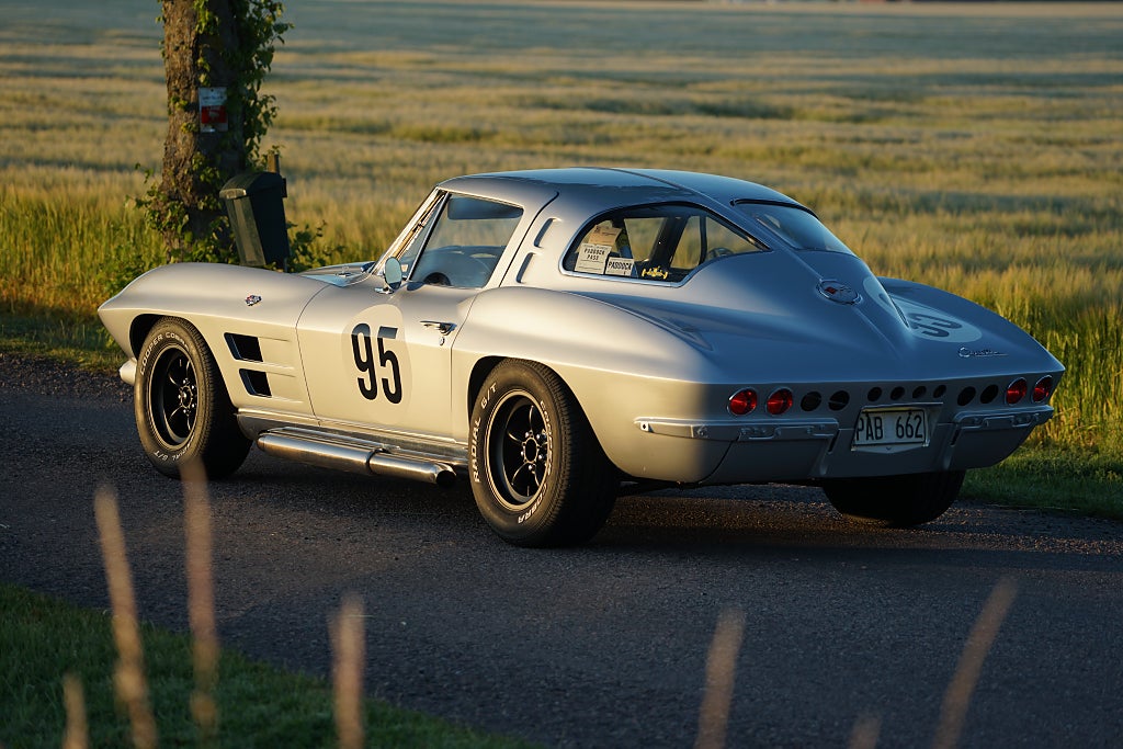 Chevrolet Corvette Split Window C2 Sting Ray 