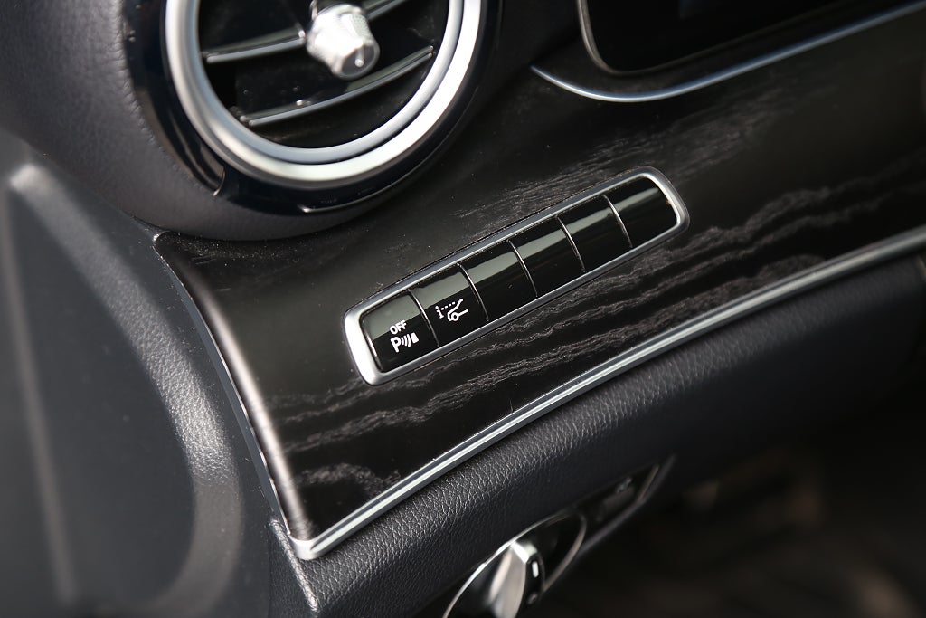 Mercedes-Benz E 220 d 4MATIC All-Terrain 9G-Tronic Avantgarde Drag 2018