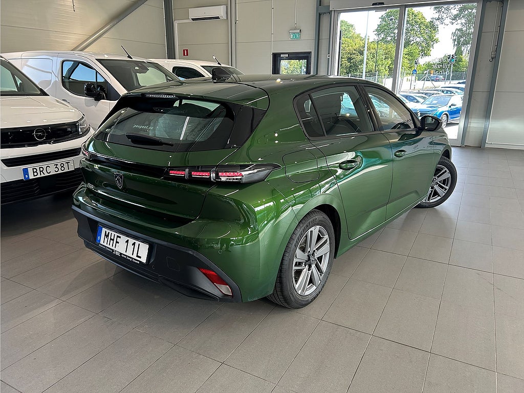 Bild på Peugeot 308 5D Active Pack 1.2 PT 130hk - CARPLAY,FARTHÅLLARE