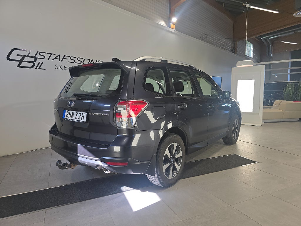 Subaru Forester 2.0 4WD | Vinterhjul, Dragkrok, Motorvärmare