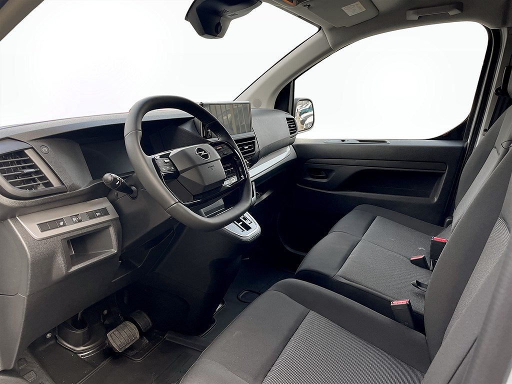 Bild på Opel Vivaro 145hk AT8 L3 Aut - Värmare & dragkrok