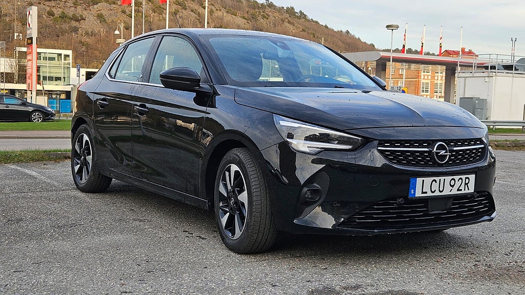 Opel Corsa SÅLD den 18-e April-e Elegance