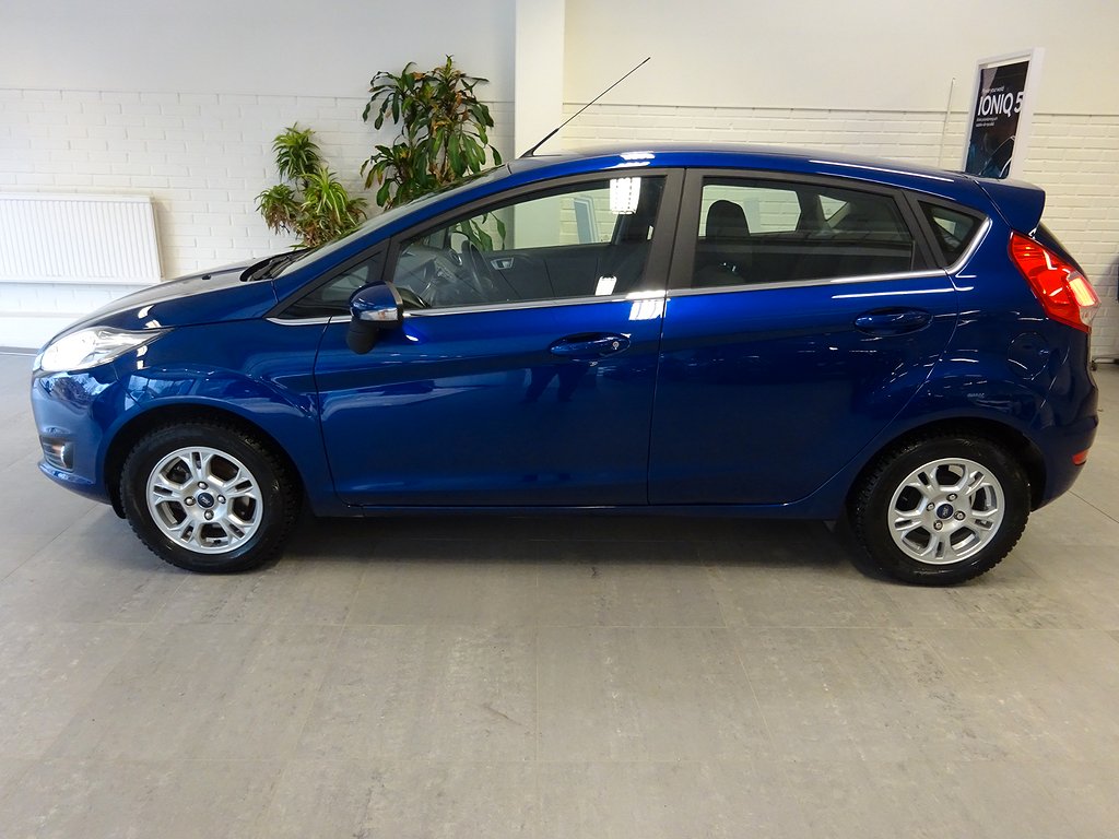 Ford Fiesta 5-dörrar 1.0 EcoBoost Titanium LÅGMIL