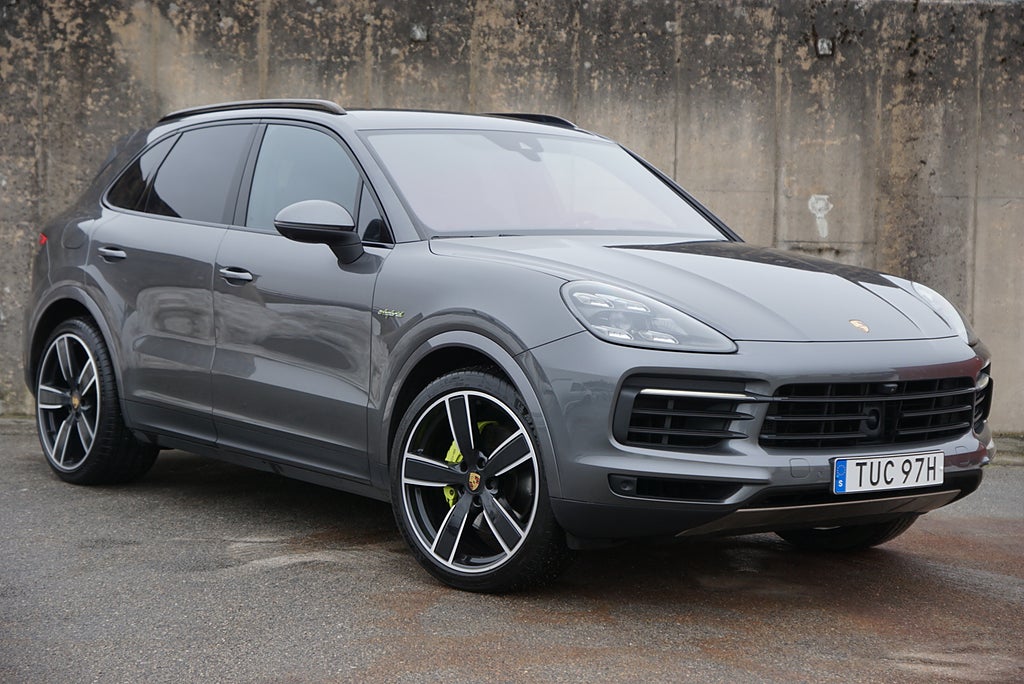 Porsche Cayenne E-Hybrid 462hk|18-vägs|PASM|Bose|Chrono|Matrix|SE SPEC|