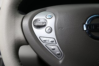 Halvkombi Nissan Leaf 16 av 17
