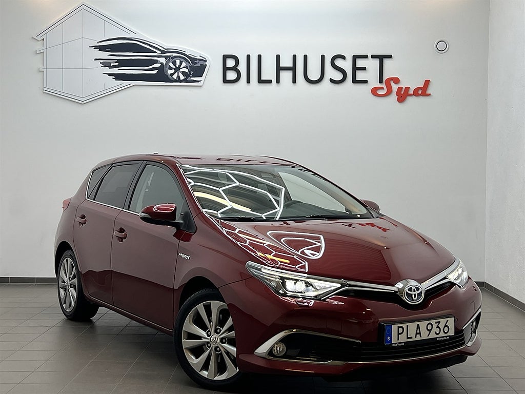 Toyota Auris Hybrid 136hk Executive Kamera/1 Brukare/Keyless