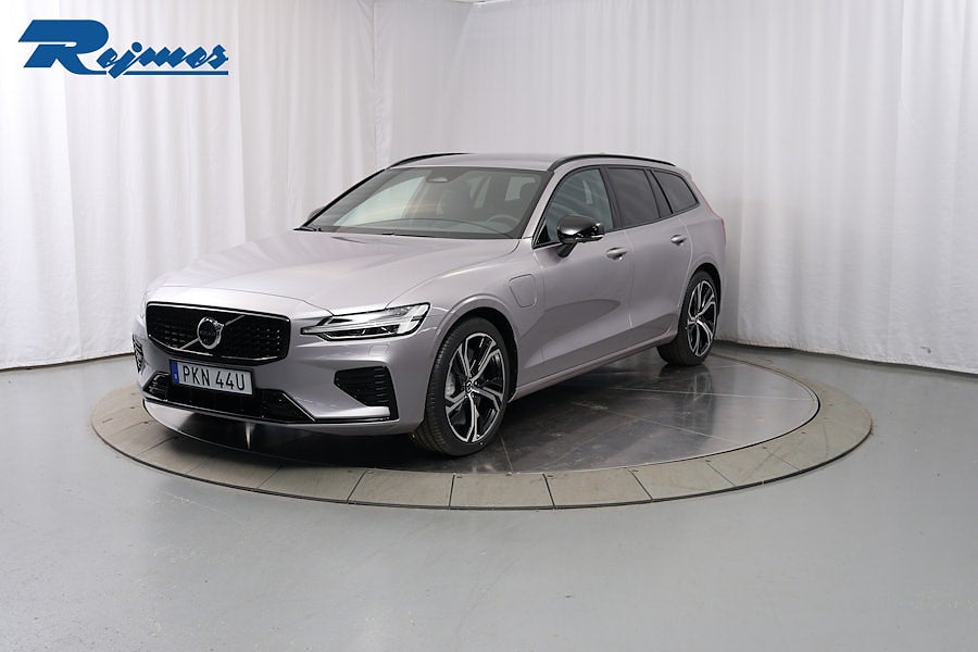 Volvo V60 T6 Plus Dark Nordic Edition