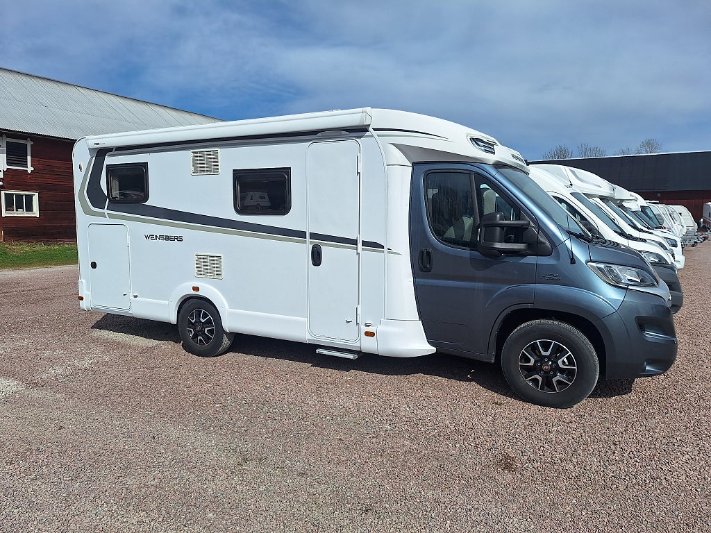 Weinsberg Cara loft 650 Meg Långbädd