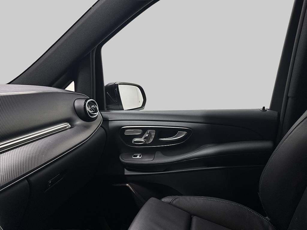 Mercedes-Benz V 300d 4MATIC 3.2t 9G-Tronic / Elstolar / Burmester / AMG