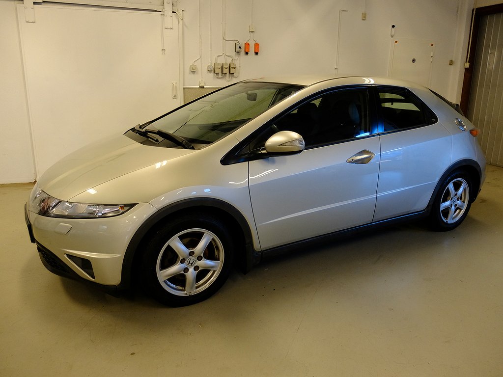 Honda Civic 5-dörrar 1.4 i-DSI Sport 