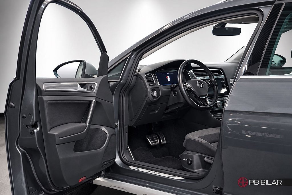 Volkswagen Golf Alltrack