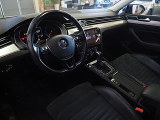Kombi Volkswagen Passat 15 av 24