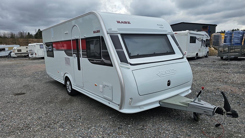 Kabe ESTATE 560 GLE KS Långbäddar /Nästan ny