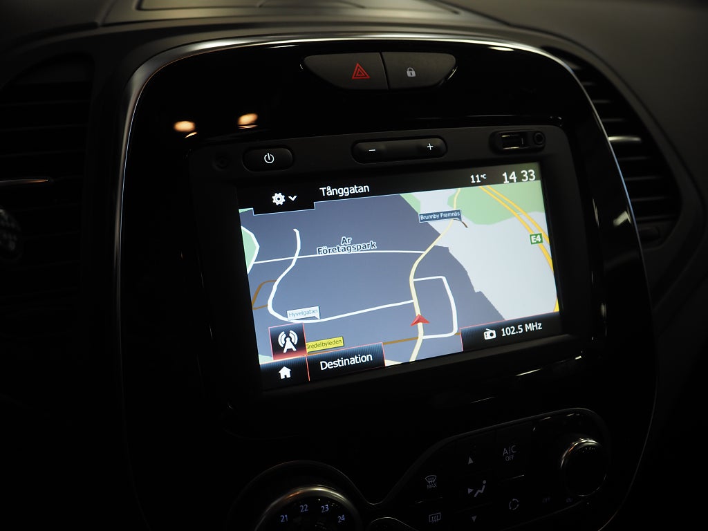 Renault Captur 1.3 TCe EDC 150hk Automat Intens Kamera Navi M-Värm 2019