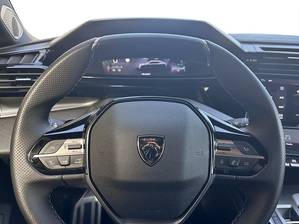 Bild på Peugeot 408 GT 1.2 PT 130hk Aut B-KAMERA KUPEFLÄKT EL-BAKLUCKA