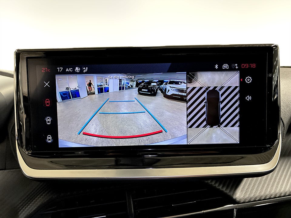 Bild på Peugeot 2008 Allure 1.2 PT 130hk B-KAMERA CARPLAY