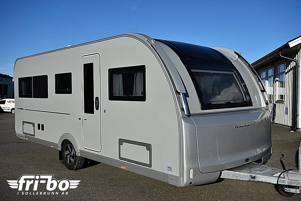 Adria 583 UL Alpina, Långbäddar