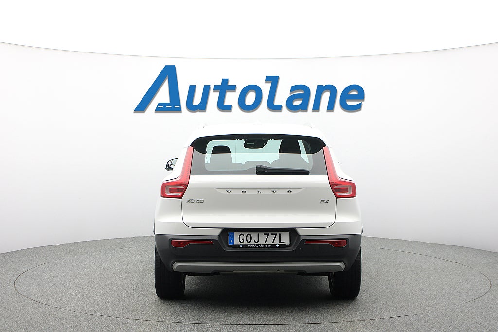 Volvo XC40 B4 Momentum Kamera, H/K, Drag, Carplay, Nyservad 197hk