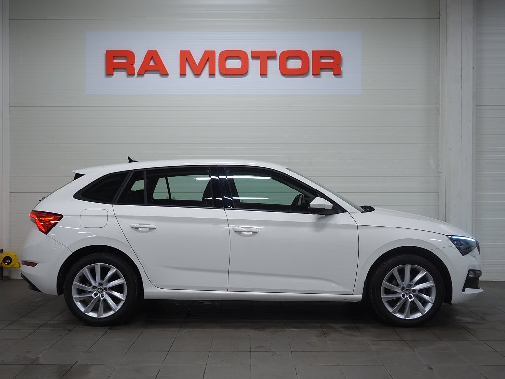 Skoda Scala 1.0 TSI 110hk Style Dragkrok Backkamera Adaptiv Farth 2023