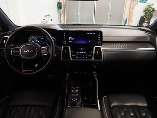 SUV Kia Sorento 16 av 24