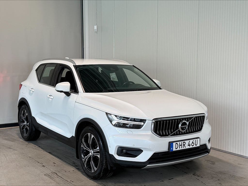 Volvo XC40 D4 AWD Inscription Kamrem bytt! Få ägare/ Dragkrok/ M&K