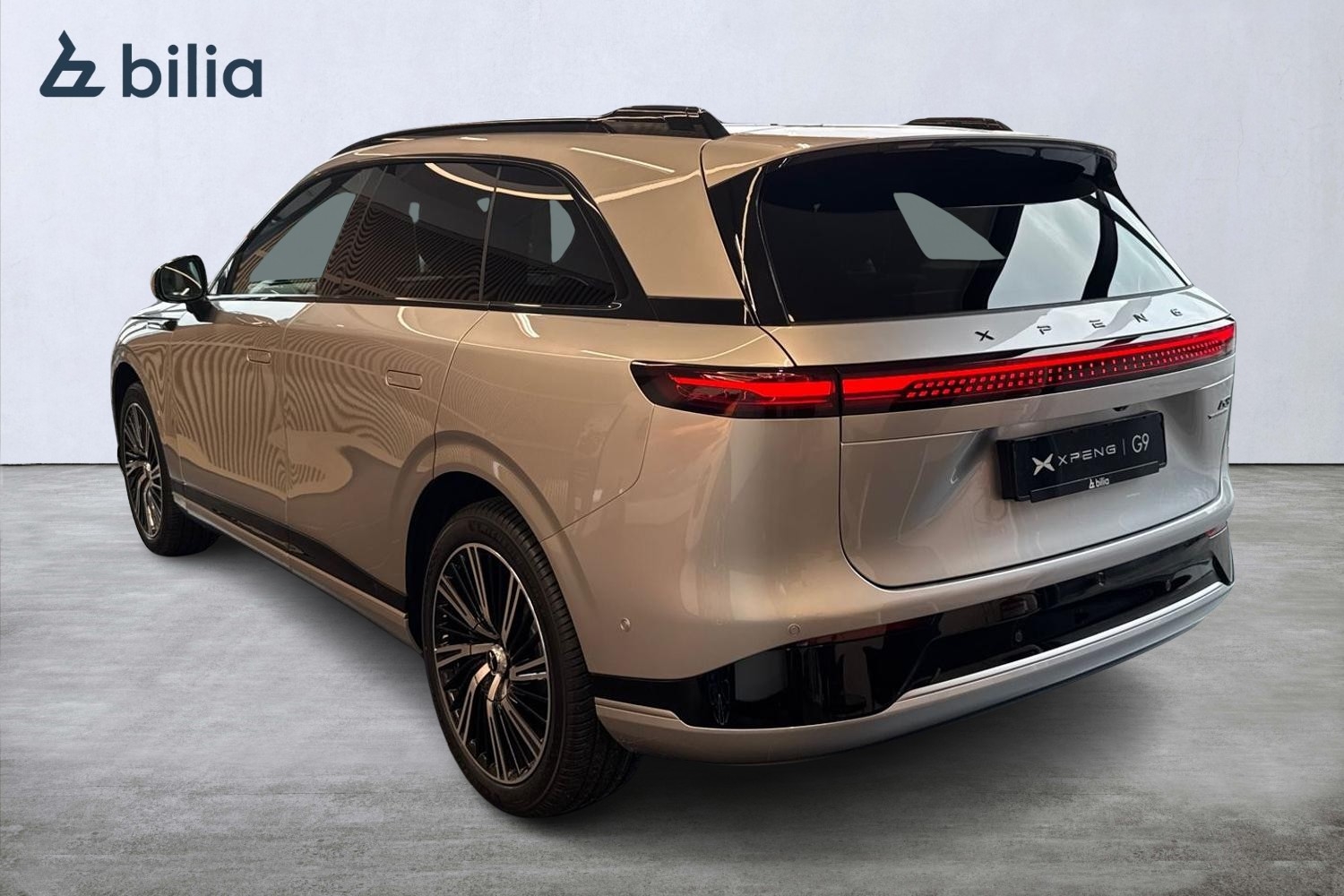 XPENG G9 AWD Performance 2025, bild 2/33