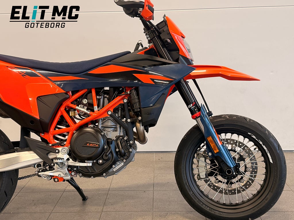 KTM | 690 SMC-R 2026 - miniatyr 6