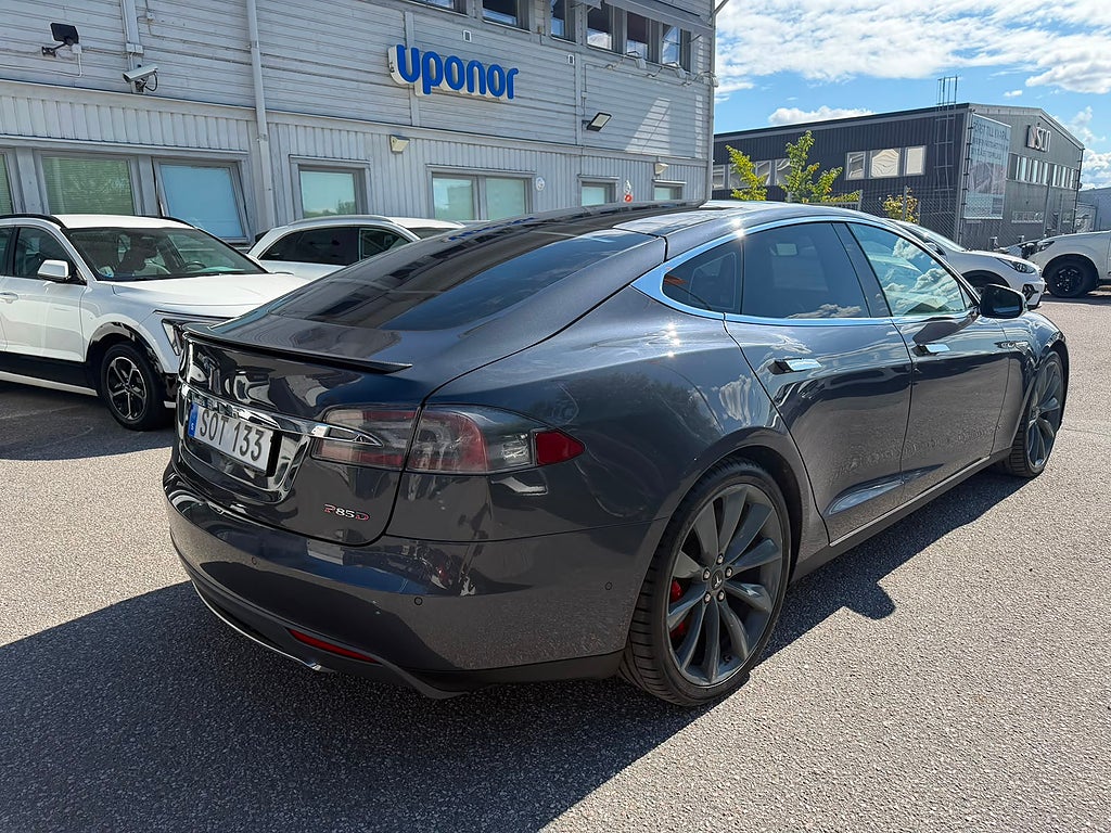 Tesla Model S P85D, 511hk, 2015