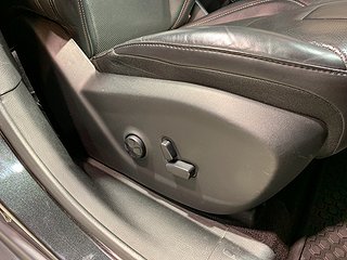 SUV Jeep Cherokee 9 av 20