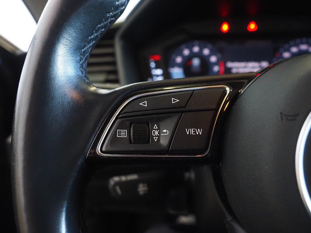 Audi A1 Sportback 30 TFSI 110hk Proline Motorvärmare 2021