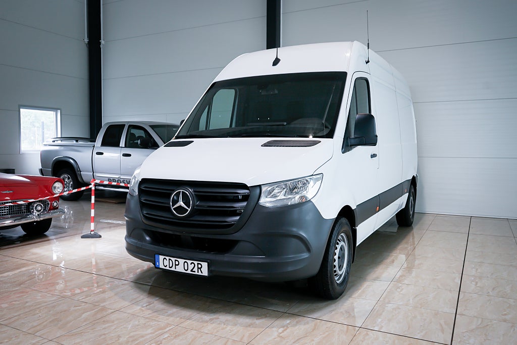 Mercedes-Benz eSprinter 55 kWh 116hk 3-Sits Backkamera 