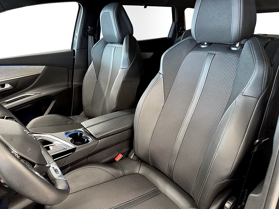 Bild på Peugeot 5008 GT 1.2 PT 130hk Aut KAMPANJ BRÄNSLE INGÅR