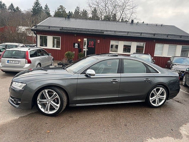 Audi A8 S8 4.0 TFSI V8 Bang&Olufsen, Taklucka, låga mil