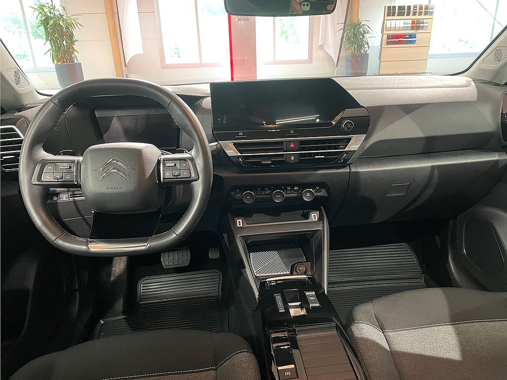 Bild på Citroën C4 Feel 1.2 PT 130hk Aut - CARPLAY