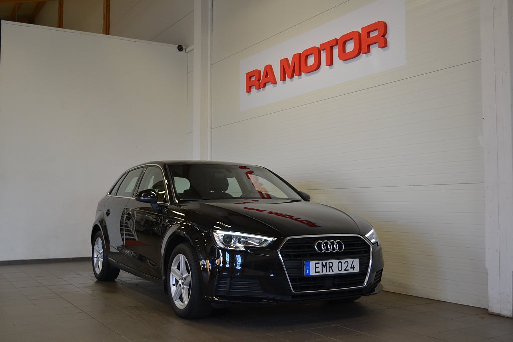 Audi A3 Sportback 1.5 TFSI COD 150hk Proline | PDC |