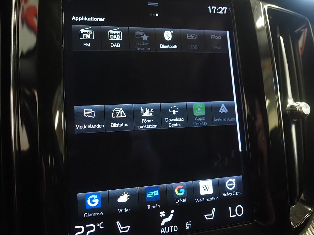 Volvo XC60 Recharge T6 AWD Inscription Pano Drag VOC Kamera Läder 2021
