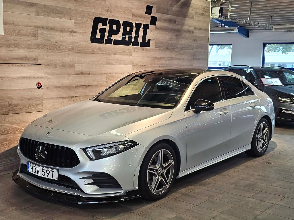 Mercedes-Benz A 200 Sedan 7G-DCT AMG Line
