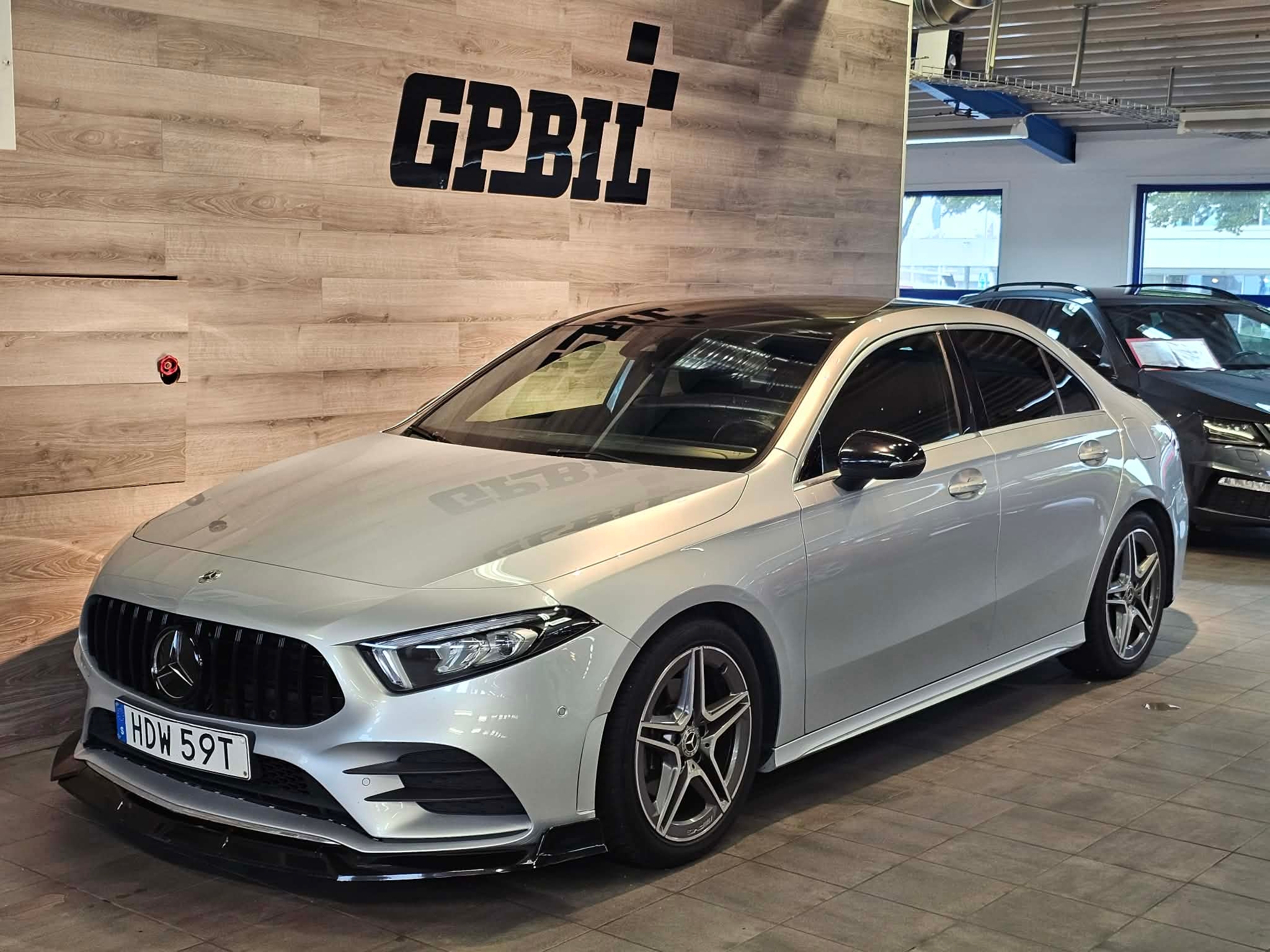 Mercedes-Benz A