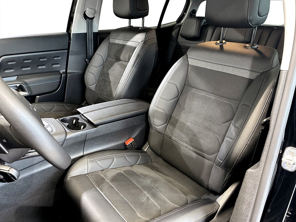 Bild på Citroen C5 Aircross MAX Hybrid 145hk Aut B-KAMERA CARPLAY