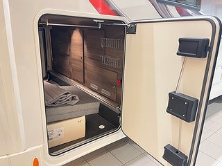 Husbil-halvintegrerad Kabe Travel Master Royal X 780 LQB 10 av 31