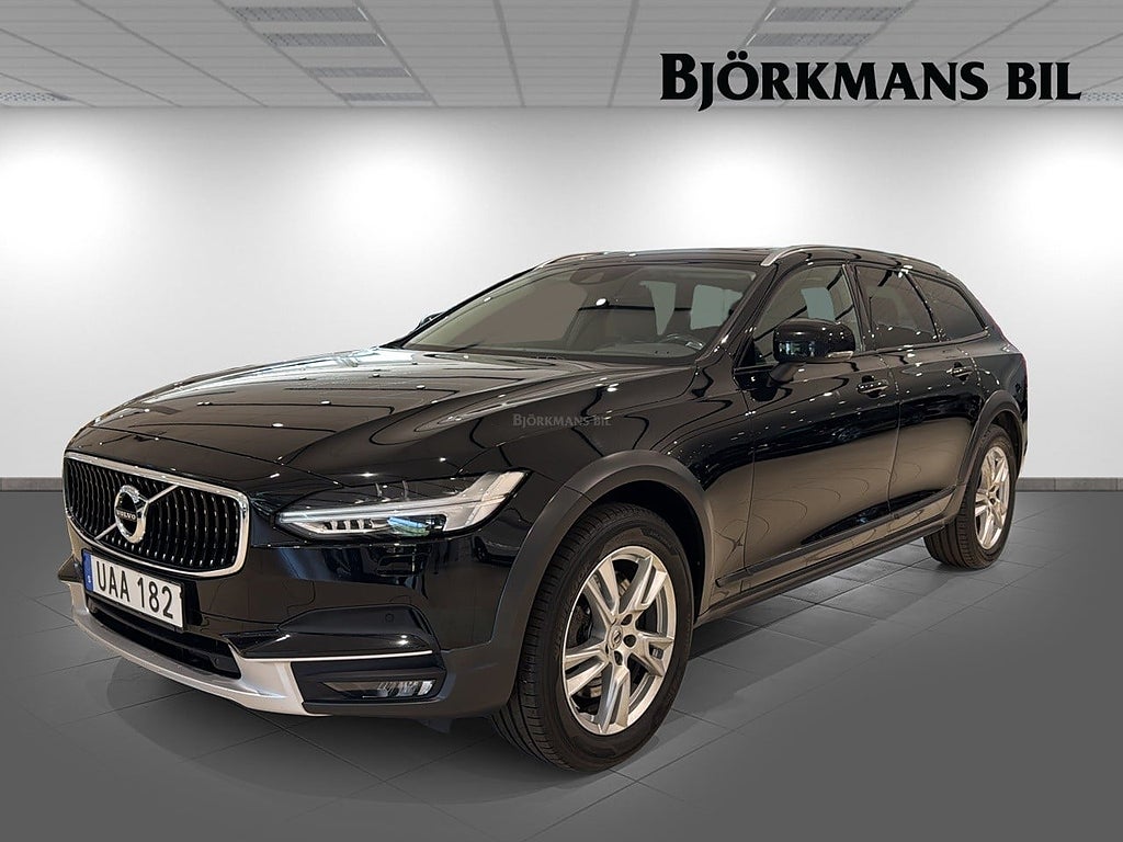 Volvo V90 Cross Country D4 AWD