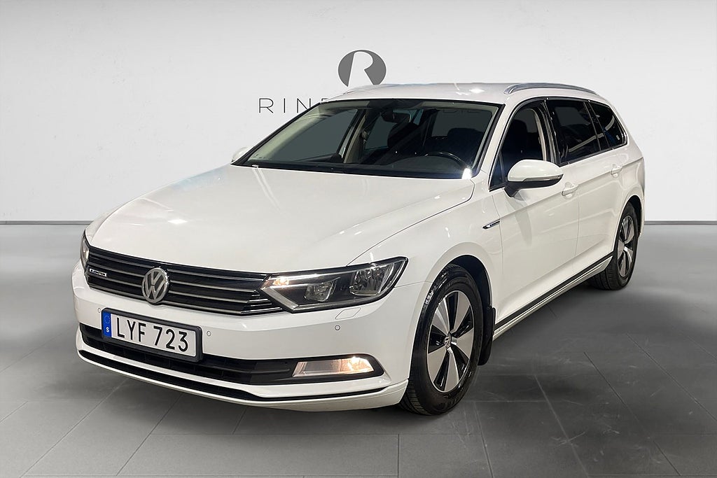 Volkswagen Passat SC 1.6 TDI 120 HK DRAG D-VÄRM 0.33L/MIL KAMREM BYTT