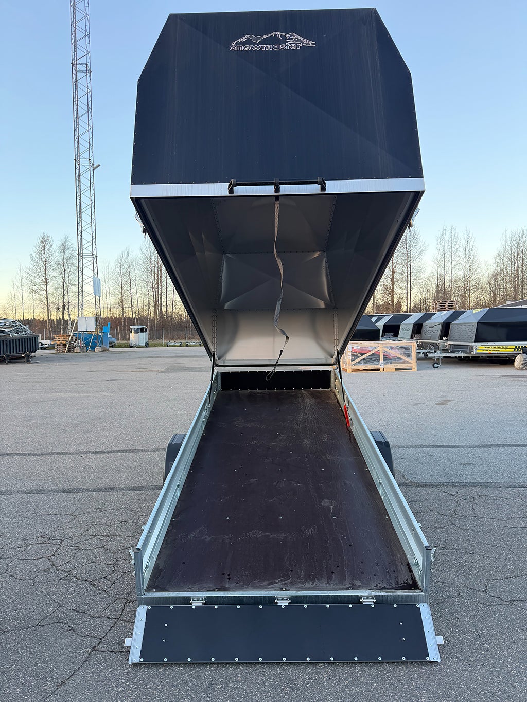 Lorries Snowmaster 375 -Crazy deal + 36mån räntefritt-