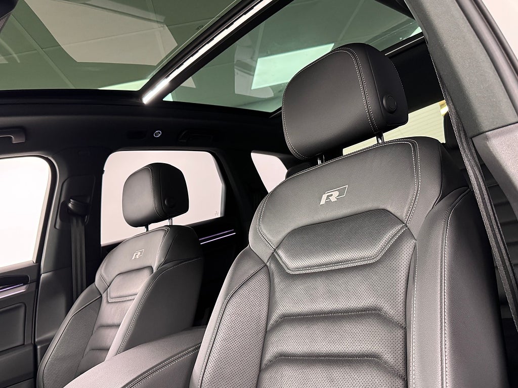Volkswagen Touareg 2021 - miniatyr 11