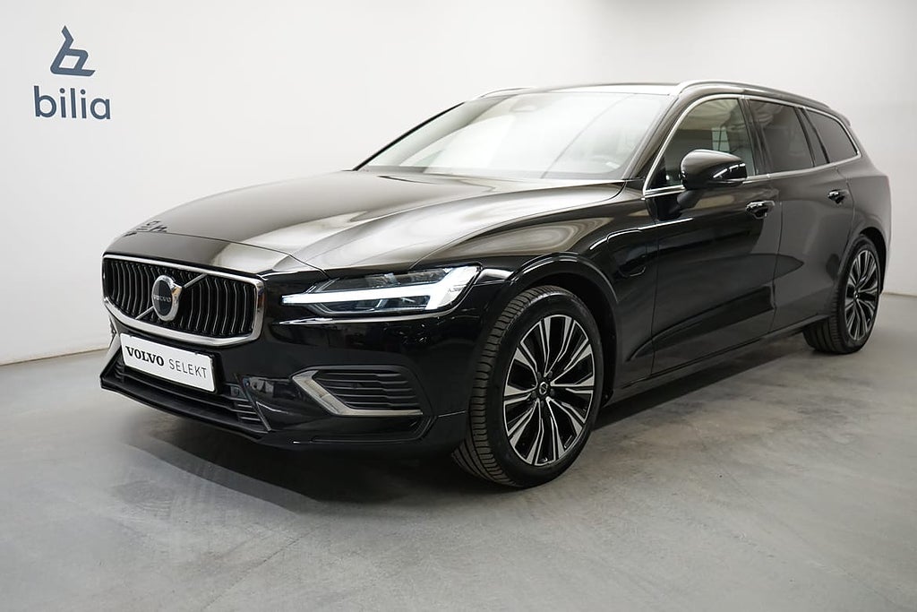 Volvo V60 Recharge T6 Core Edition, Dragkrok, on call