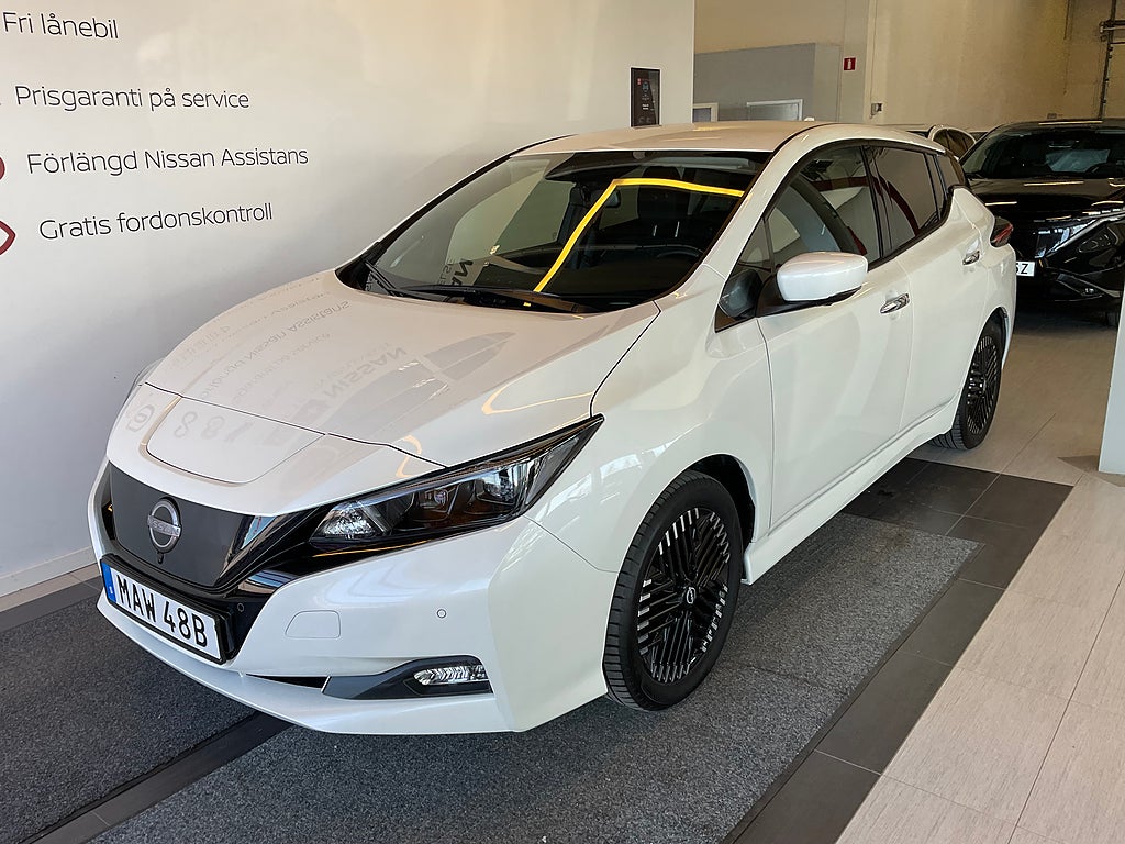 Nissan Leaf 39KWH N-Connecta S+Vhjul