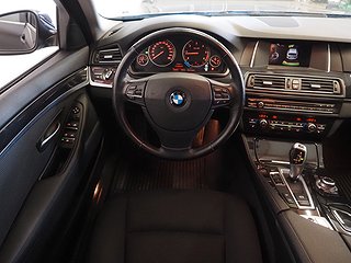 Kombi BMW 520 13 av 22