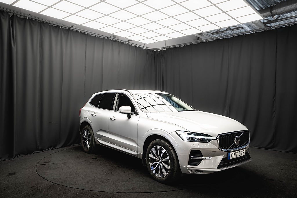 Volvo XC60 B4 AWD LUFTFJÄDRING LÄDER DRAG ELSTOL MINNE D-VÄRM MOMS